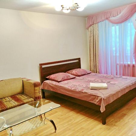 1-Комнатная Квартира С Кухней Люкс На Пр. А. Поля, 62 Dnipro Dış mekan fotoğraf