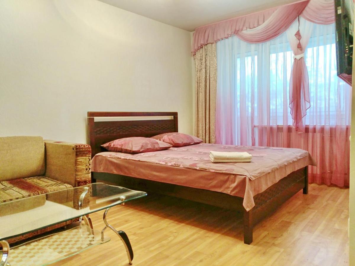1-Комнатная Квартира С Кухней Люкс На Пр. А. Поля, 62 Dnipro Dış mekan fotoğraf
